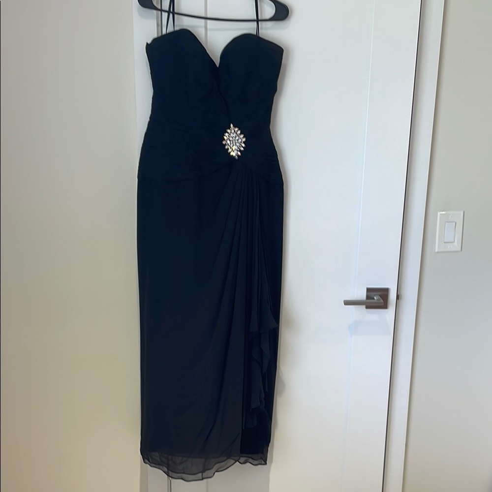 Black Sweetheart Strapless Gown for Cocktail